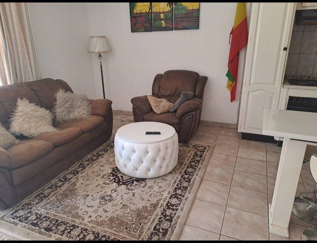 1 BEDROOM TOWNHOUSE FOR SALE IN BRUMA